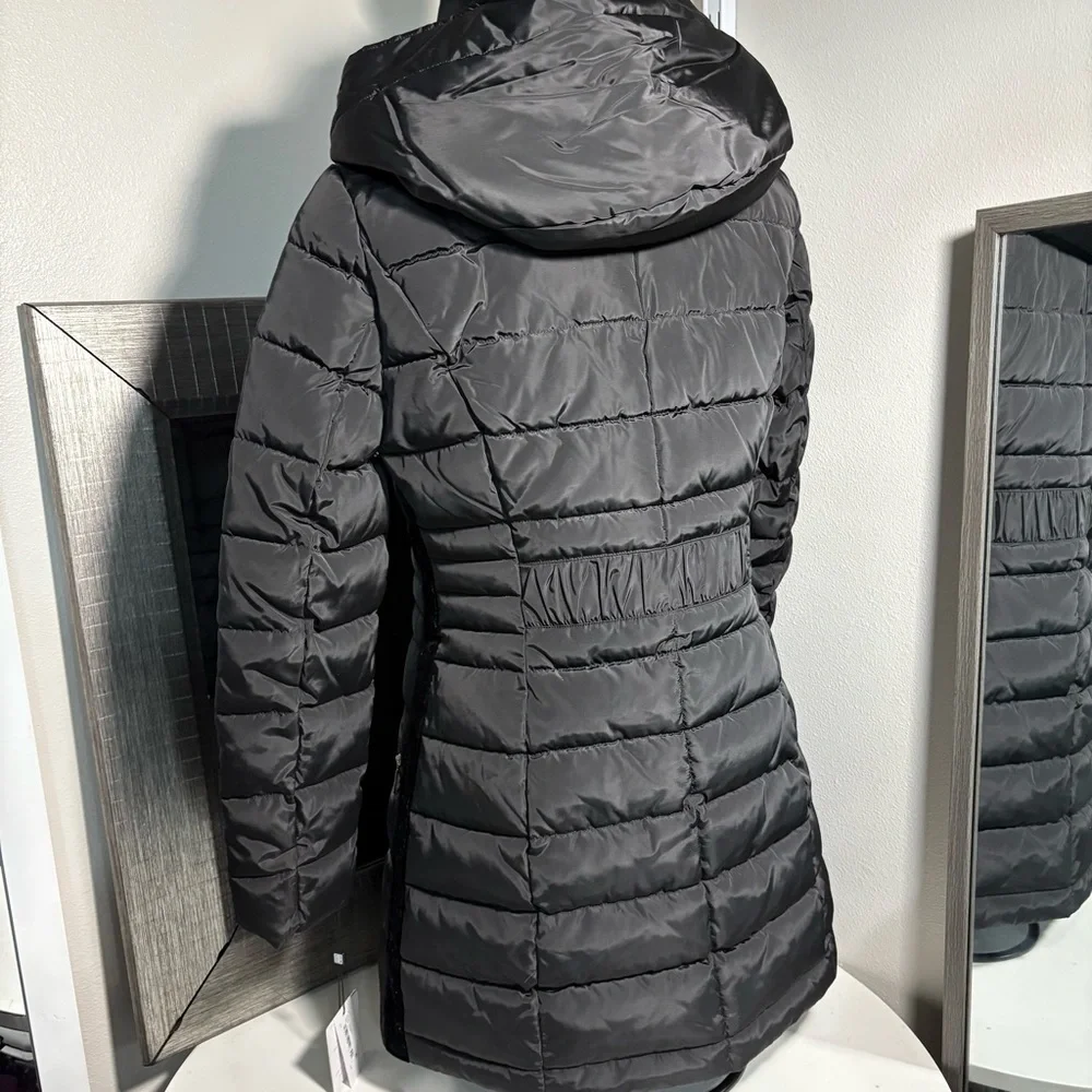 NWT Laundry by Shelli Segal woman’s puffer winter coat, size small - Picture 8 of 15